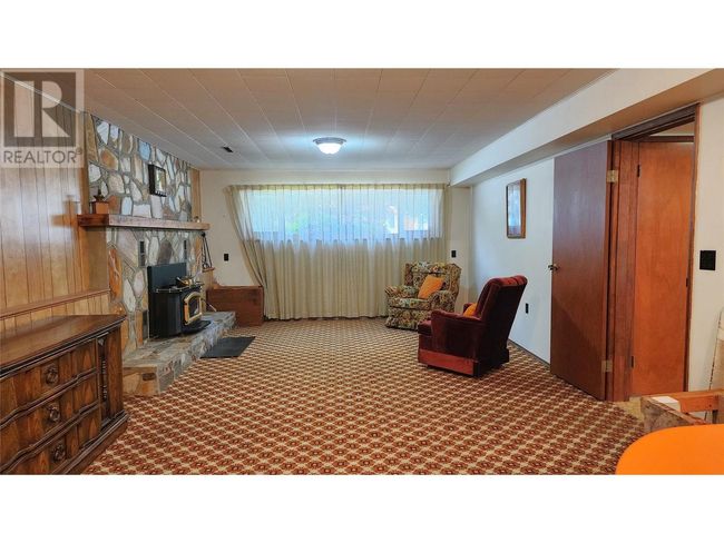 3900 Woodland Dr, House other with 3 bedrooms, 3 bathrooms and 3 parking in Trail BC | Image 21