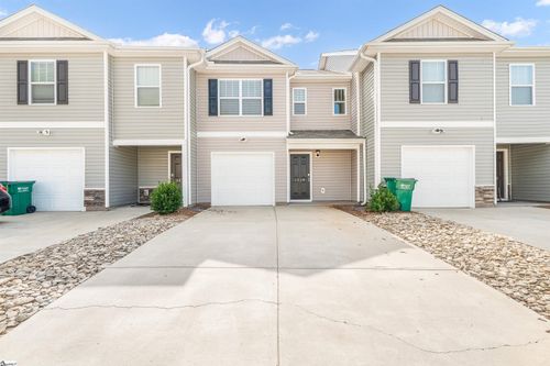 1218 N Norwhich Ln, Spartanburg, SC, 29301-6701 | Card Image