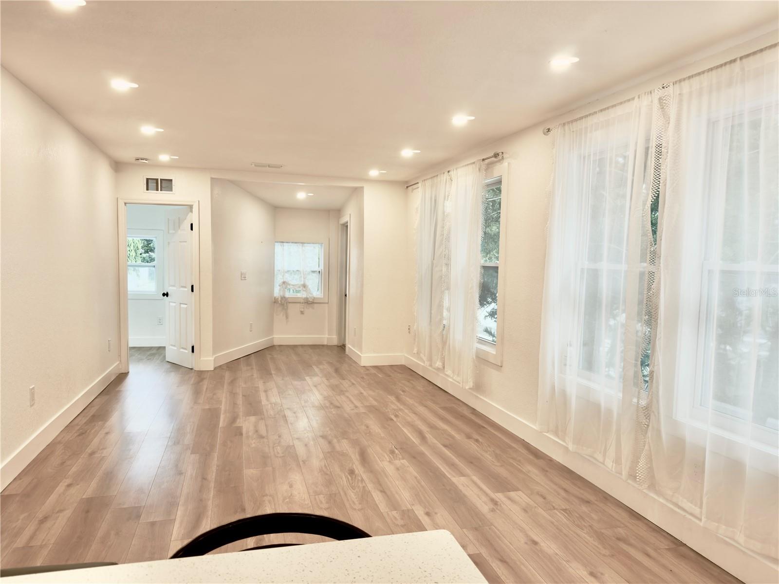 Residential Lease in ST PETERSBURG 4