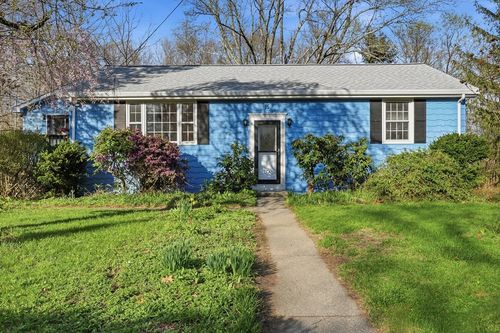 15 Grove St, Auburn, MA, 01501-2723 | Card Image