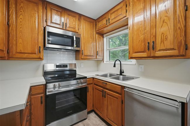 4812 Marks Pl, House other with 2 bedrooms, 1 bathrooms and null parking in Fort Worth TX | Image 9