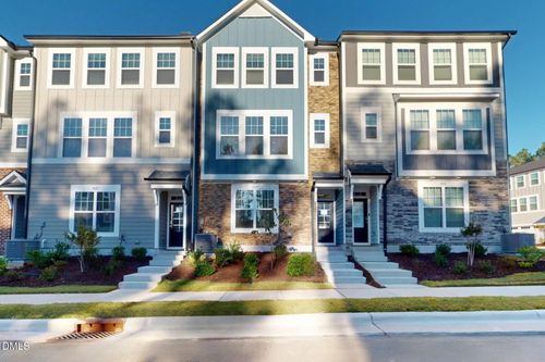 37-5009 Jowetts Walk Dr, Cary, NC, 27519-5598 | Card Image