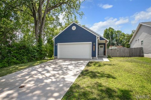 9432 Echo Ln, Overland, MO, 63114-3708 | Card Image