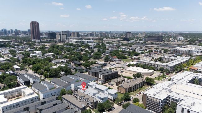 4920 Zuma Ct, Townhouse with 2 bedrooms, 3 bathrooms and null parking in Dallas TX | Image 27