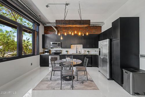 121-7301 E 3rd Ave, Scottsdale, AZ, 85251-4451 | Card Image