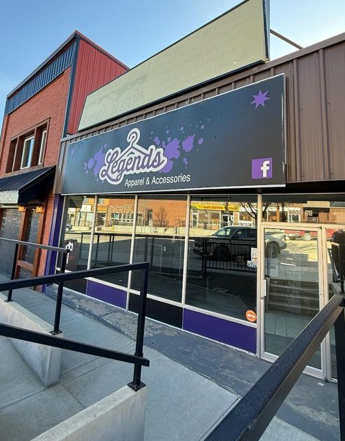 {{alt}} | Card Image