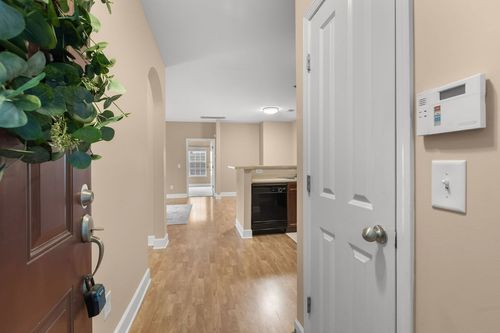 5-8045 Bienville Dr, Nashville, TN, 37211-7173 | Card Image