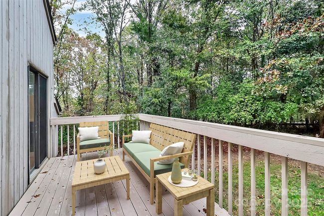 What comes with an end unit? More views, more decks, more light! This one has a gas line for your grill connection, just in time for summer BBQ's. | Image 20