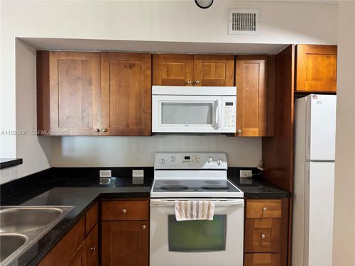 apt-104-11145 Sw 6th St, Pembroke Pines, FL, 33025-6977 | Card Image