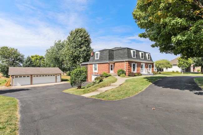 1813 Skyline Dr, House other with 4 bedrooms, 3 bathrooms and null parking in STOUGHTON WI | Image 5