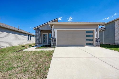 523 Millbrook Blvd, San Marcos, TX, 78666-5638 | Card Image