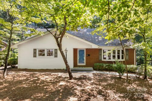 1212 Monroe Dr, Gastonia, NC, 28054-5614 | Card Image