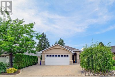 4008 Gallaghers Terr, House other with 2 bedrooms, 2 bathrooms and 2 parking in Kelowna BC | Image 2