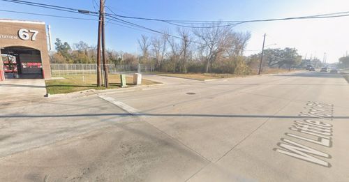 1700 W Little York Rd, Houston, TX, 77091-2046 | Card Image