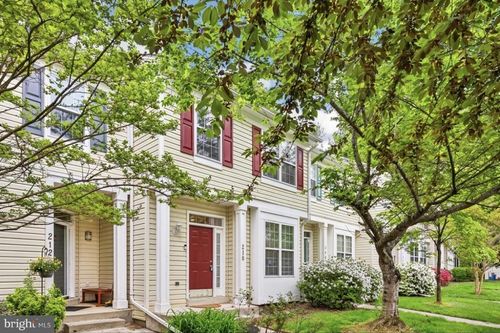 210 Twelve Oaks Dr, GAITHERSBURG, MD, 20878-1171 | Card Image