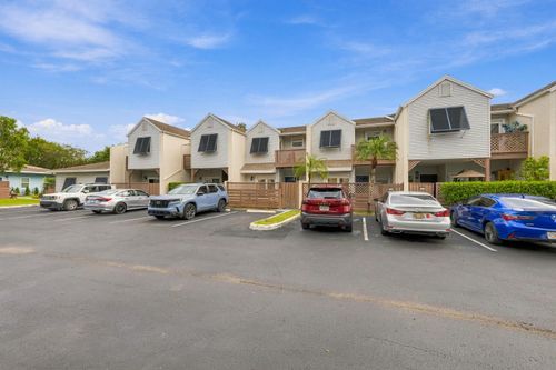 258 W Hemingway Cir, Margate, FL, 33063-5321 | Card Image
