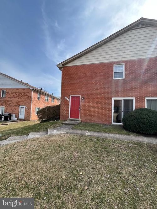 36-9680 Hagel Cir, LORTON, VA, 22079-4316 | Card Image