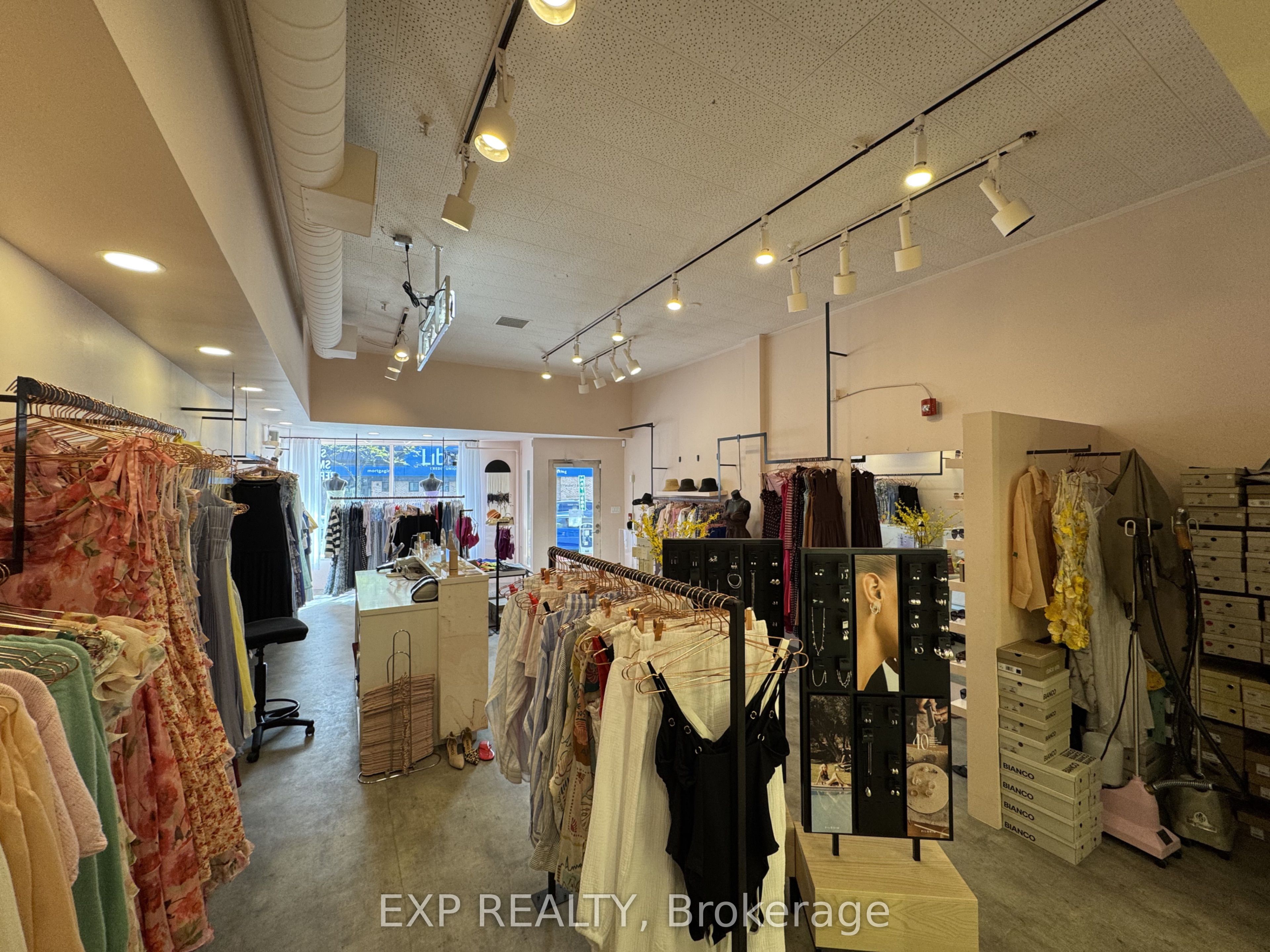 Commercial Lease in London East 5