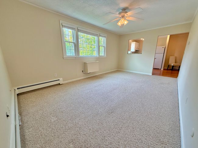 Living Room | Image 11