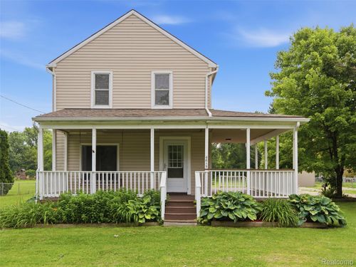 4615 Homesite Dr, Lake Orion, MI, 48359-2035 | Card Image