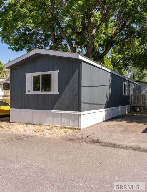 23-1935 S 5th Avenue, Pocatello, ID, 83201 | Card Image