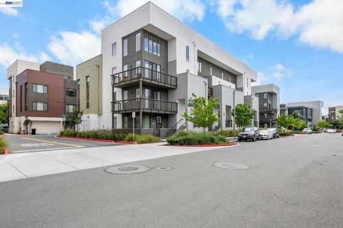 1001-45139 Challenge Cmn, Fremont, CA, 94538-6494 | Card Image