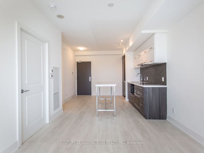 1313 - 8081 Birchmount Rd, Condo with 1 bedrooms, 1 bathrooms and null parking in Unionville ON | Image 6