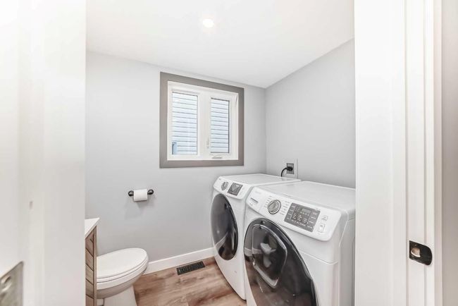 11 Cedargrove Way Sw, House other with 4 bedrooms, 3 bathrooms and 2 parking in Calgary AB | Image 30