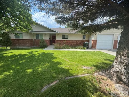 759 S Stout Ave, Blackfoot, ID, 83221-3334 | Card Image
