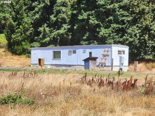 920 Buck Creek Rd, Drain, OR, 97435-8726 | Card Image
