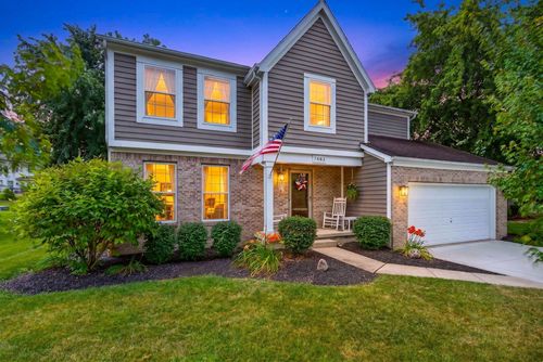 7482 Williamson Ln, Canal Winchester, OH, 43110-8458 | Card Image