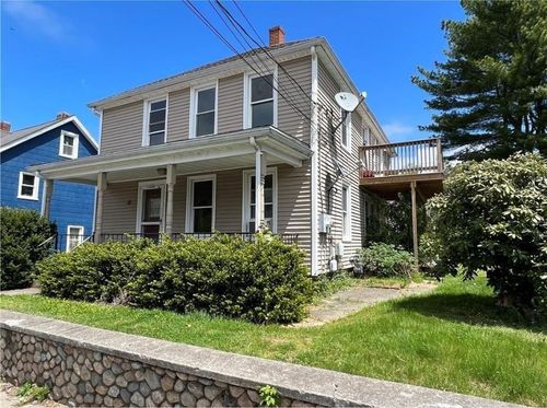 1-11 Pond St, Westerly, RI, 02891-1505 | Card Image