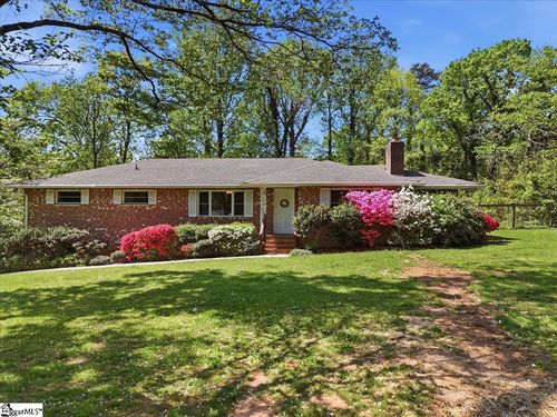 160 Denton Street, Columbus, NC, 28722 | Card Image