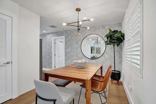 1-2-1043 N Victoria Park Road, Fort Lauderdale, FL, 33304 | Card Image