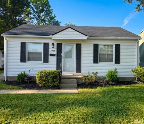2238 E Iowa St, Evansville, IN, 47711-5945 | Card Image