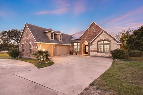 300 Wesley Ridge Dr, Spicewood, TX, 78669-9106 | Card Image