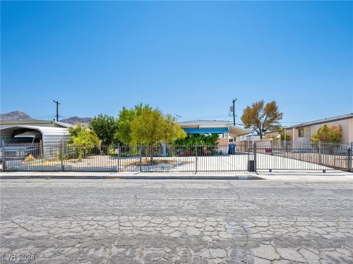6013 Judson Ave, Las Vegas, NV, 89156-5825 | Card Image