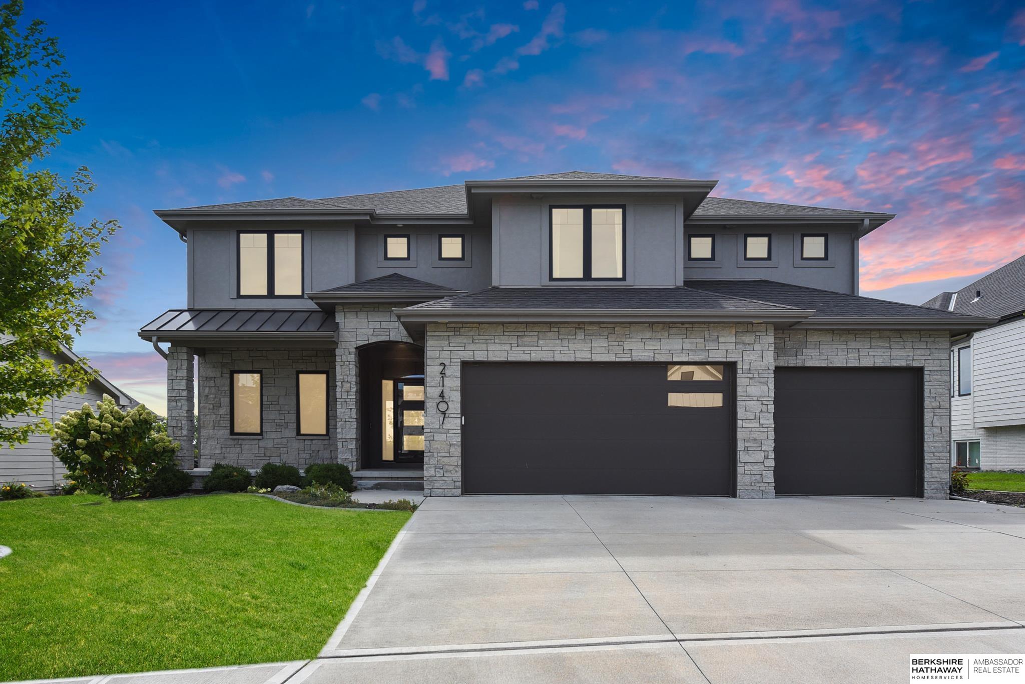 A St, Elkhorn, NE 68022