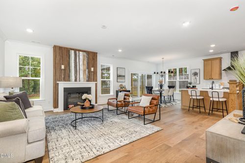 116 Chestnut St, Durham, NC, 27707-1715 | Card Image