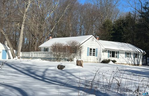 11 Old Fairwood Road Ext, Bethany, CT, 06524-3041 | Card Image