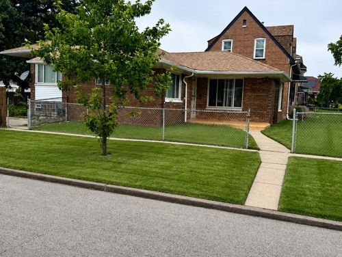 9760 S Dobson Ave, CHICAGO, IL, 60628-1605 | Card Image