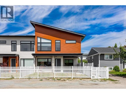 1-840 Grenfell Ave, Kelowna, BC, V1Y5J4 | Card Image