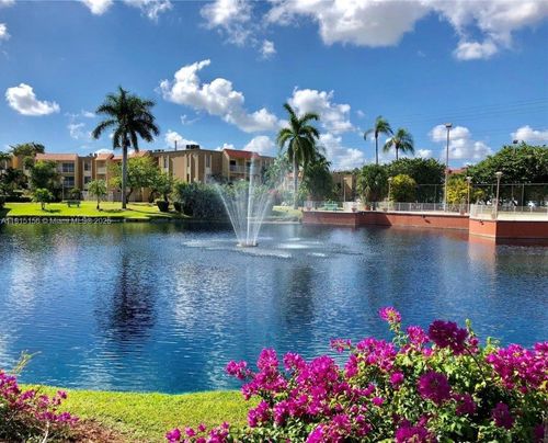 apt-205-4810 Nw 79th Ave, Doral, FL, 33166-5424 | Card Image