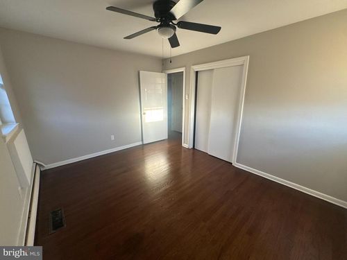 apt-a1-210 Trinity Ave, AMBLER, PA, 19002-4824 | Card Image