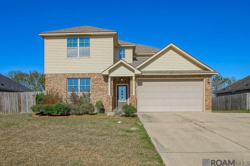 10661 Braves Ave, Denham Springs, LA, 70726-1851 | Card Image