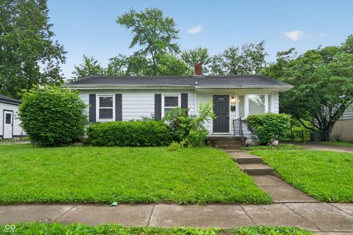 8319 34th St, Indianapolis, IN, 46226-6413 | Card Image