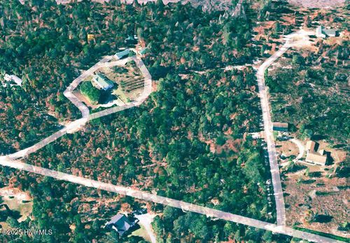 383 Ellis Ln, West End, NC, 27376-9798 | Card Image