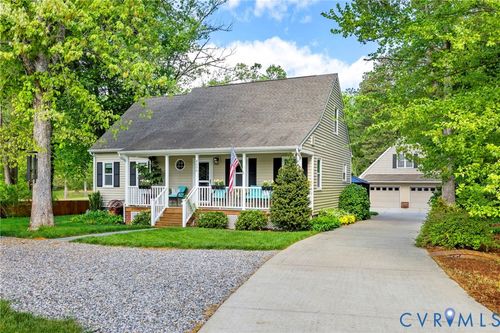 9006 Shawonodasee Road, Chesterfield, VA, 23832 | Card Image