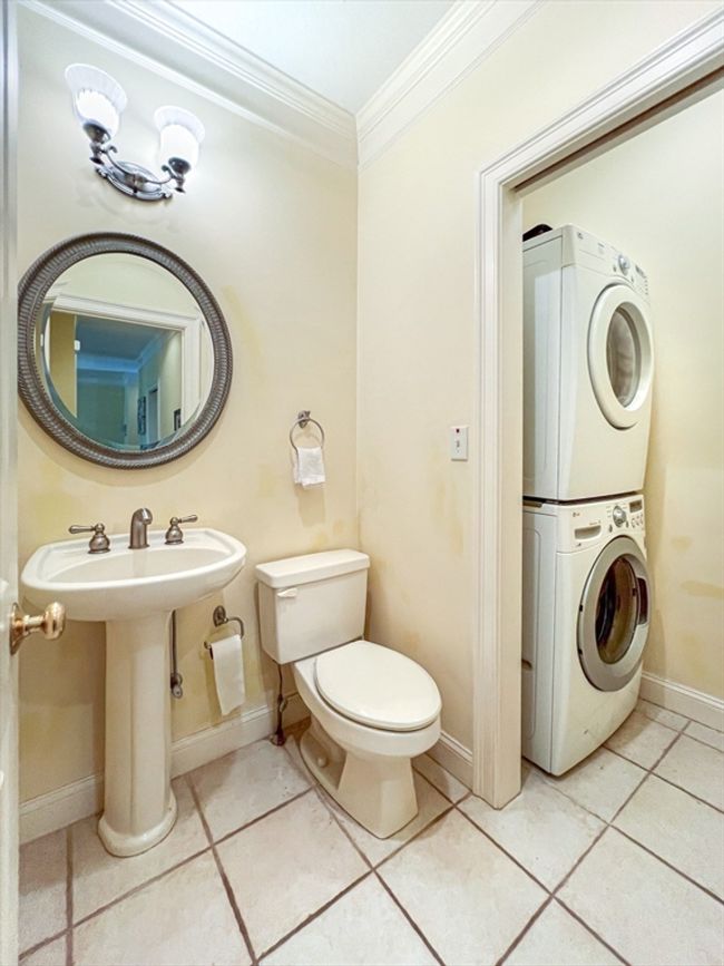 3 - 3 Lowell Dr, Condo with 2 bedrooms, 3 bathrooms and 2 parking in Hopkinton MA | Image 13