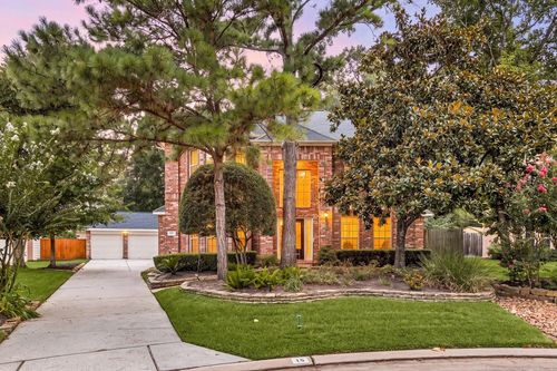 15 Snowbell Pl, The Woodlands, TX, 77381-4745 | Card Image